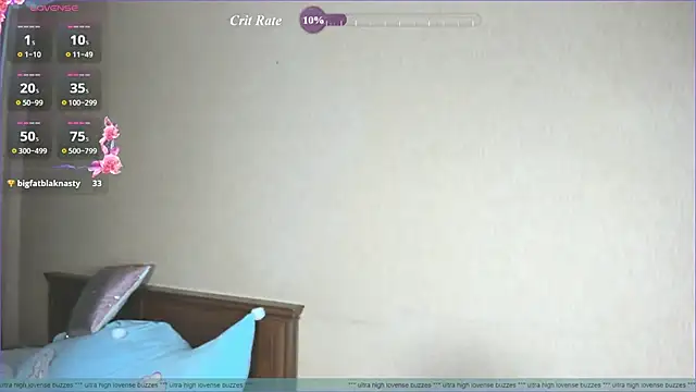 Snapshot of mia_choo chatting on July 1, 6:26 am mia choo online show from July 1, 6:26 am