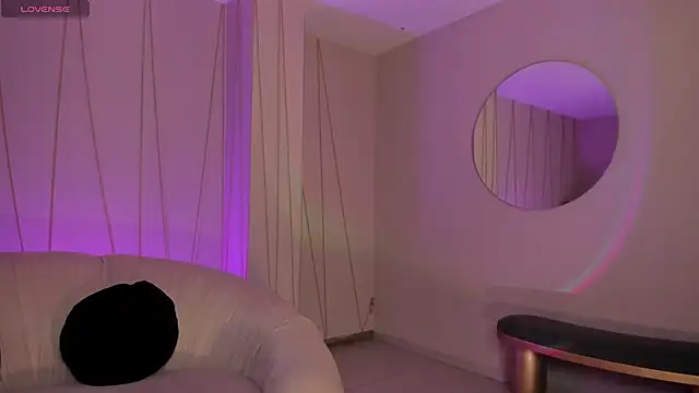 ErikaBenz  online show from October 24, 8:49 pm