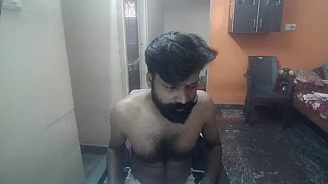 Snapshot of Indiaguy4u chatting on December 18, 7:26 am Indiaguy4u online show from December 18, 7:26 am