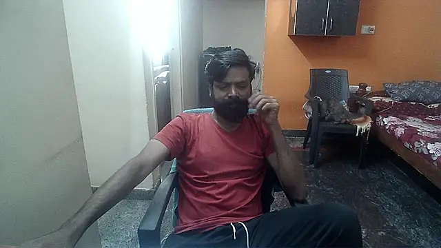 Snapshot of Indiaguy4u chatting on December 30, 7:26 am Indiaguy4u online show from December 30, 7:26 am