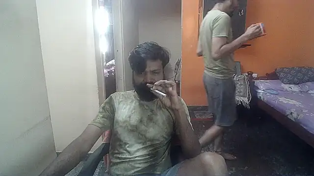 Snapshot of Indiaguy4u chatting on January 12, 7:11 am Indiaguy4u online show from January 12, 7:11 am