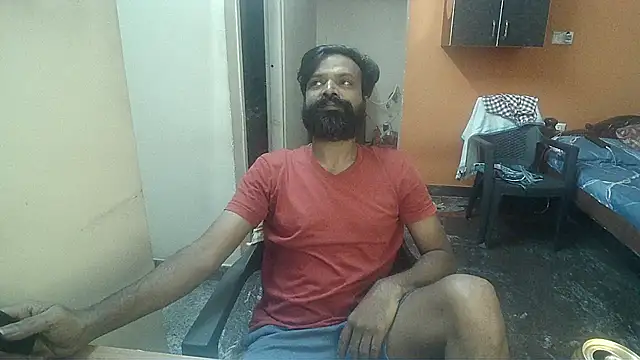 Snapshot of Indiaguy4u chatting on January 25, 1:19 pm Indiaguy4u online show from January 25, 1:19 pm