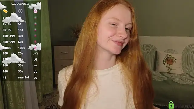 Snapshot of astoria_ross_ chatting on March 27, 3:34 pm astoria ross online show from March 27, 3:34 pm