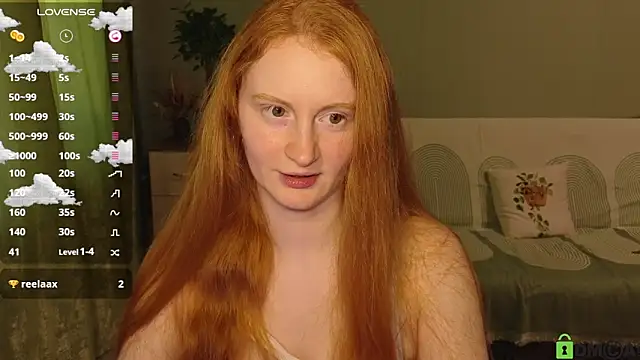 Snapshot of astoria_ross_ chatting on June 23, 3:10 pm astoria ross online show from June 23, 3:10 pm
