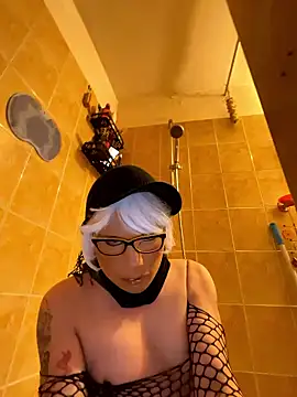 Snapshot of Nekazvainanikogo chatting on January 12, 1:55 am Nekazvainanikogo online show from January 12, 1:55 am