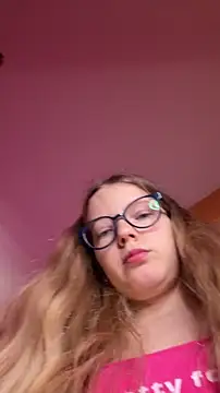 Snapshot of -veranito- chatting on March 29, 8:09 pm -veranito- online show from March 29, 8:09 pm