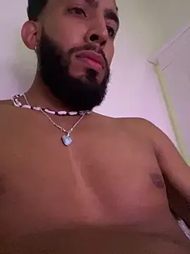 Snapshot of Alessandro__Rossi chatting on February 28, 6:20 pm Alessandro Rossi online show from February 28, 6:20 pm