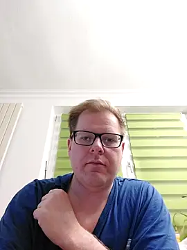 AnnualSunrise online show from February 9, 7:52 pm