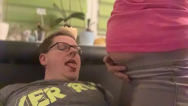 AnnualSunrise online show from February 10, 7:49 pm