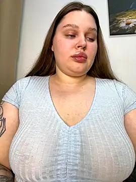 perfect sweety girl online show from November 5, 6:30 pm