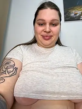 perfect sweety girl online show from November 14, 5:55 pm