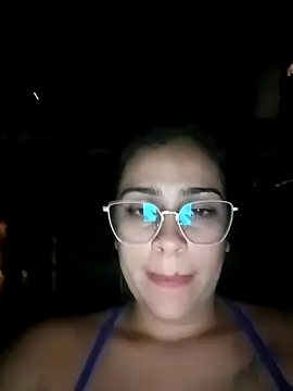 Snapshot of Latina_sexy1 chatting on February 8, 1:11 am Latina sexy1 online show from February 8, 1:11 am