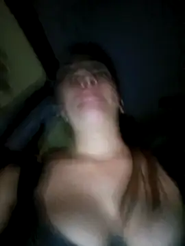 Snapshot of Latina_sexy1 chatting on March 10, 12:29 am Latina sexy1 online show from March 10, 12:29 am