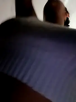 Snapshot of Latina_sexy1 chatting on March 21, 9:34 pm Latina sexy1 online show from March 21, 9:34 pm