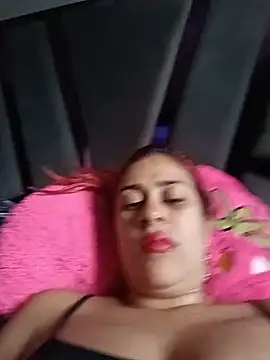 Snapshot of Latina_sexy1 chatting on June 12, 12:37 pm Latina sexy1 online show from June 12, 12:37 pm