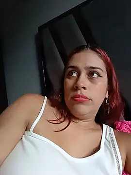 Snapshot of Latina_sexy1 chatting on July 9, 4:55 pm Latina sexy1 online show from July 9, 4:55 pm