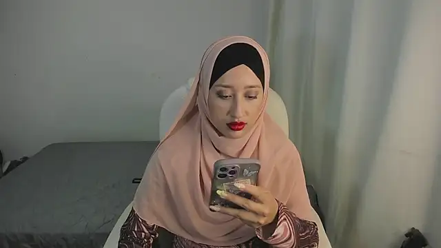 adila anich online show from March 1, 12:07 am