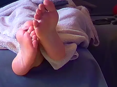 cpl216 online show from October 4, 1:42 pm