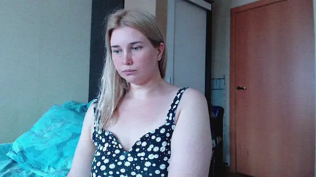 Snapshot of mmmPinUpGirl chatting on July 4, 3:07 pm mmmPinUpGirl online show from July 4, 3:07 pm