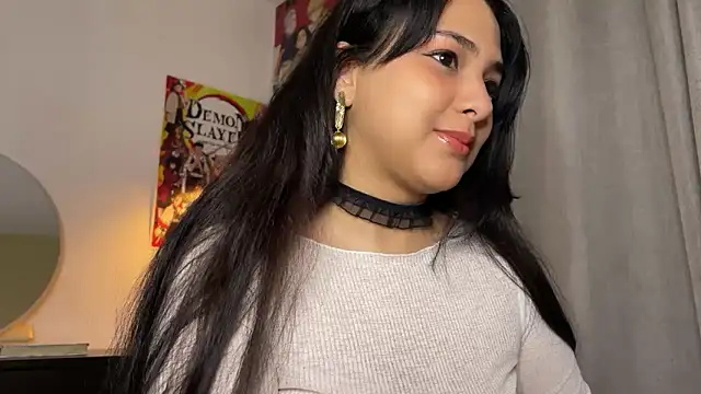 Snapshot of xSelena chatting on December 2, 12:21 pm xSelena online show from December 2, 12:21 pm