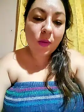 Snapshot of sakotodika chatting on April 29, 1:43 am sakotodika online show from April 29, 1:43 am