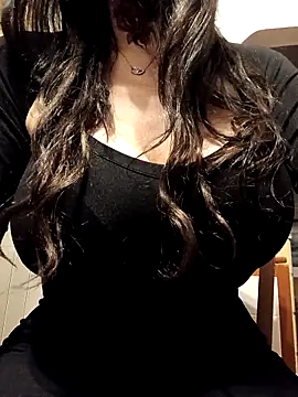 eva750 online show from December 16, 4:23 pm