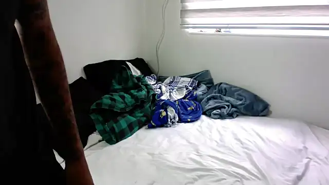 sorry-mom69 online show from October 2, 7:10 pm