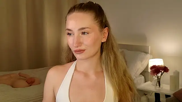 bella  rose online show from February 6, 1:36 pm