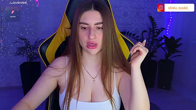 Elishka  online show from March 5, 4:35 pm