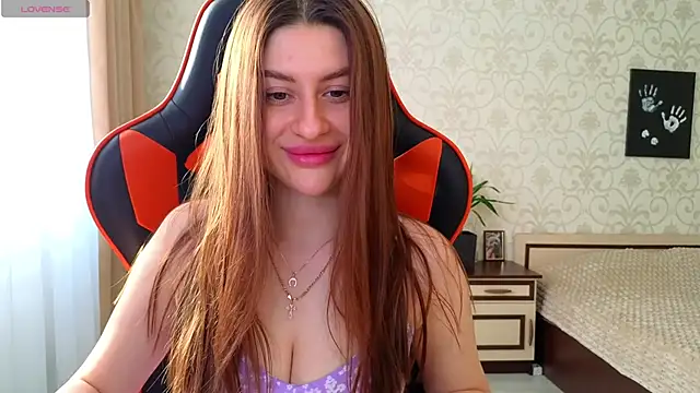 Elishka  online show from March 31, 5:08 am