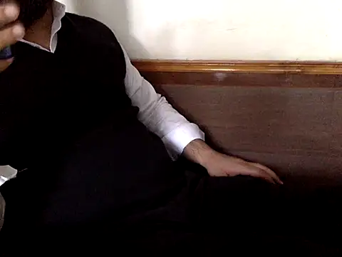 Snapshot of huny0019 chatting on February 24, 10:24 am huny0019 online show from February 24, 10:24 am