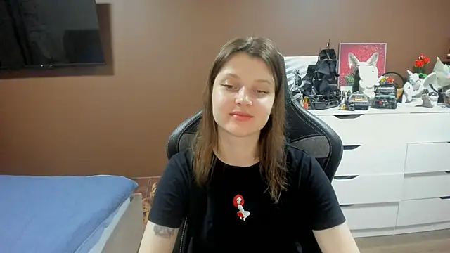 Snapshot of SoniNesti chatting on July 11, 2:42 pm SoniNesti online show from July 11, 2:42 pm