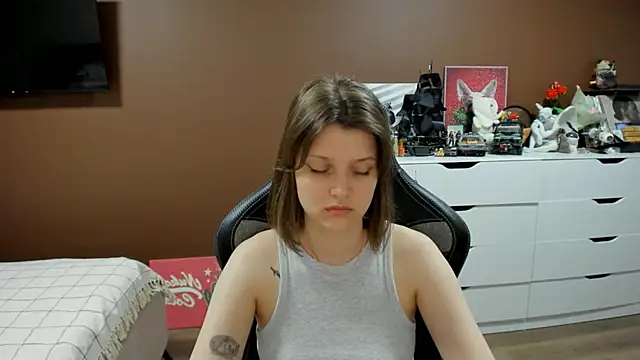Snapshot of SoniNesti chatting on July 28, 4:39 pm SoniNesti online show from July 28, 4:39 pm