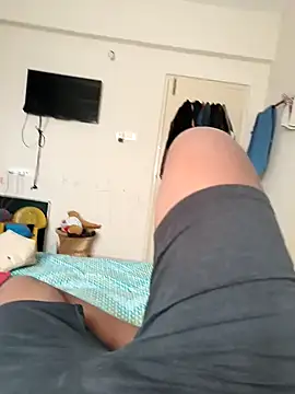 Snapshot of mkmony chatting on January 3, 9:04 am mkmony online show from January 3, 9:04 am