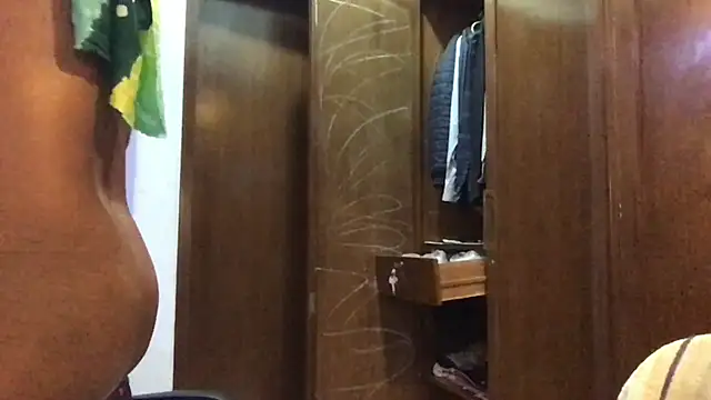 Snapshot of bangalidickolo chatting on December 11, 1:06 pm bangalidickolo online show from December 11, 1:06 pm