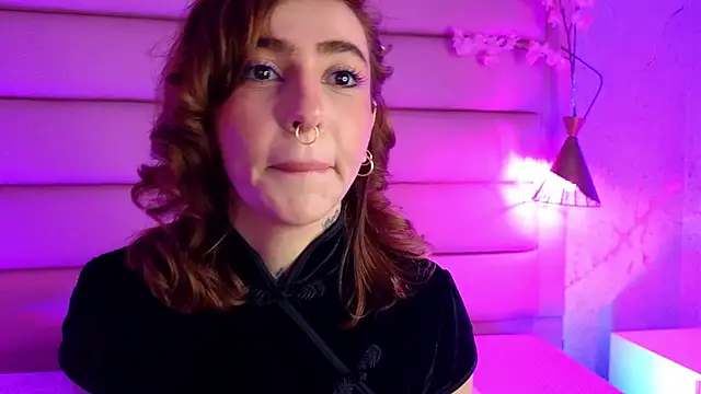 Snapshot of Evangelyne_1 chatting on January 7, 3:47 pm Evangelyne 1 online show from January 7, 3:47 pm