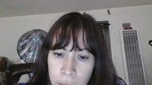 Snapshot of petitedoll29 chatting on December 17, 7:04 pm petitedoll29 online show from December 17, 7:04 pm