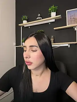 isabella jade online show from February 3, 10:04 pm