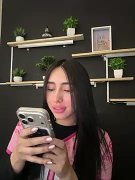 isabella jade online show from February 23, 10:40 pm