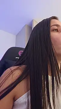 Snapshot of miaeyes chatting on November 12, 3:34 pm miaeyes online show from November 12, 3:34 pm