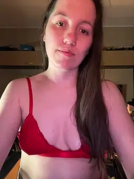 Nicole-Ray online show from March 10, 6:01 pm