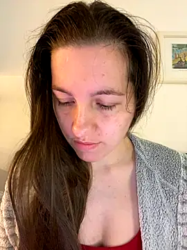 Nicole-Ray online show from September 18, 9:33 am