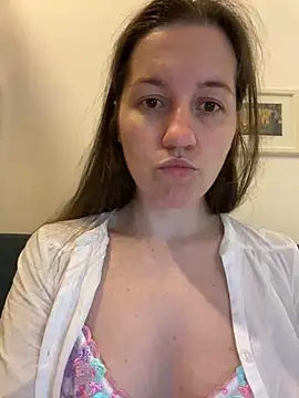 Nicole-Ray online show from October 12, 10:14 am