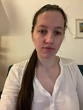 Nicole-Ray online show from January 14, 6:08 am