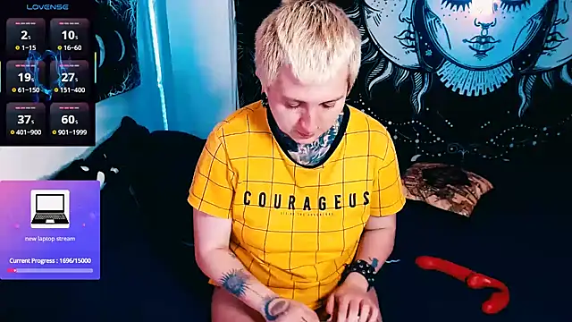 Marieblueeyes online show from February 17, 10:49 pm