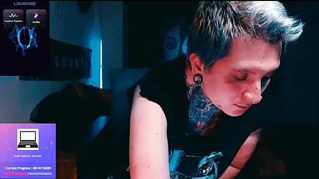 Marieblueeyes online show from March 16, 2:17 am