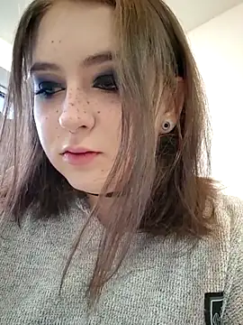 Snapshot of Yammy_Yumi chatting on October 30, 4:03 am Yammy Yumi online show from October 30, 4:03 am