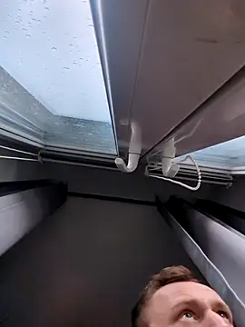 Snapshot of geilehure26 chatting on October 28, 2:53 pm geilehure26 online show from October 28, 2:53 pm