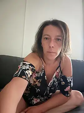 Snapshot of Oriane_Jackson chatting on July 17, 10:33 am Oriane Jackson online show from July 17, 10:33 am