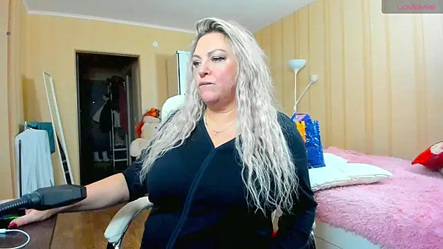 PamHardFuck online show from February 6, 7:17 pm